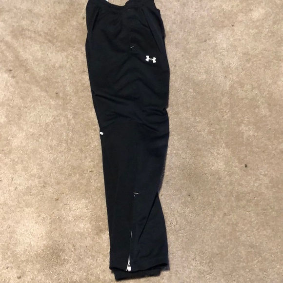 Youth Under Amour athletic pants - Picture 4 of 4